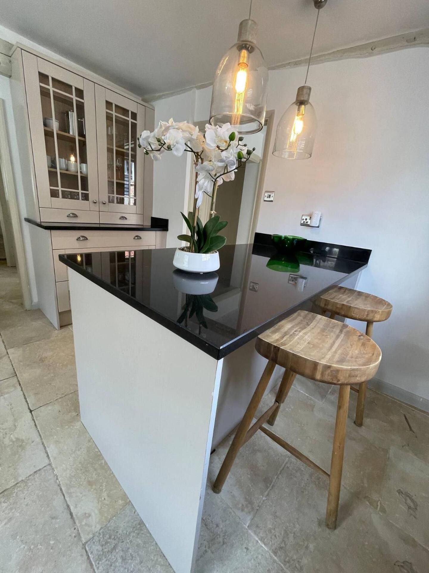 Buckden  Elegant Oak Beamed House In Pretty Village - Cambridge Homehost מראה חיצוני תמונה